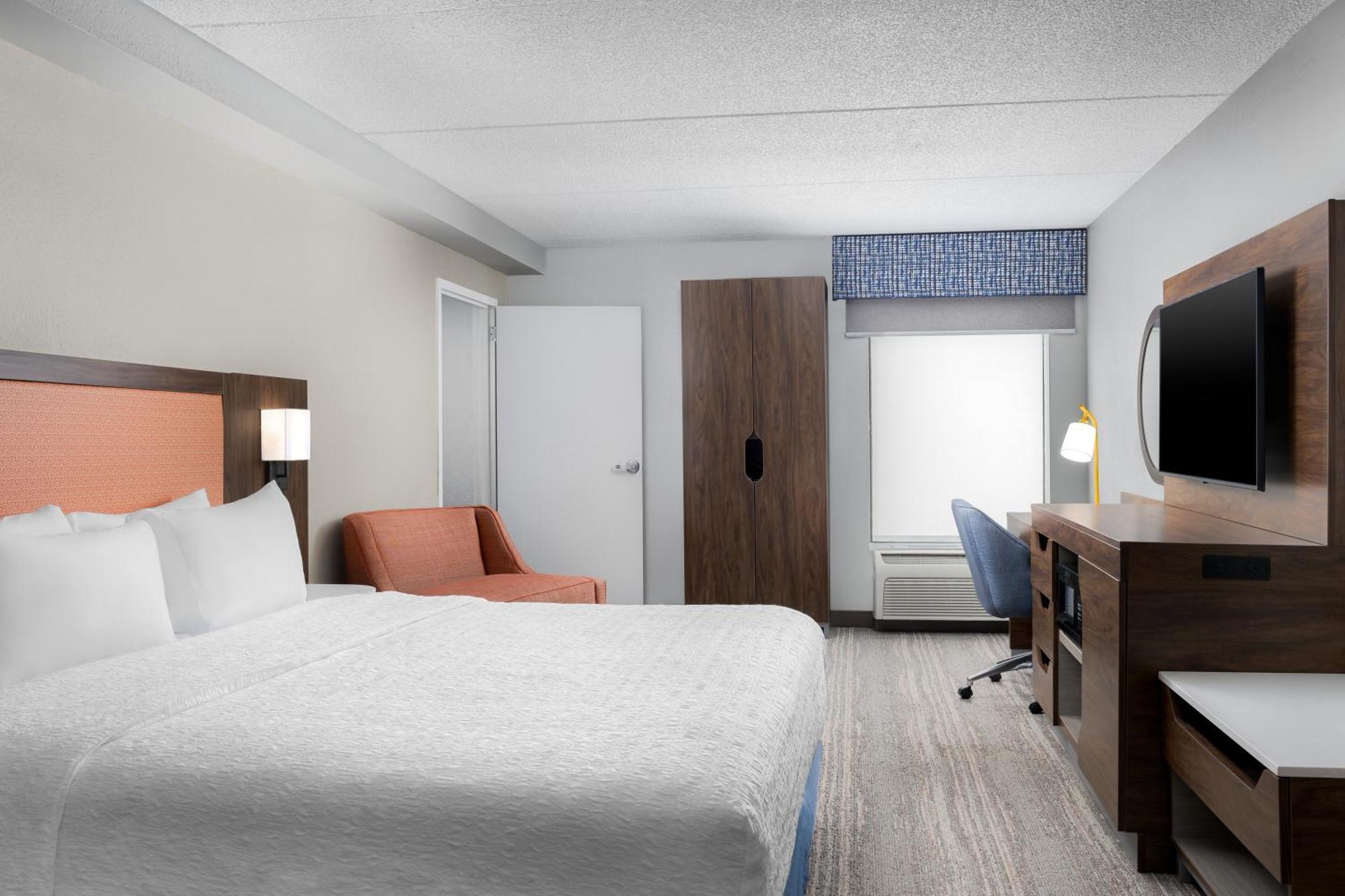 Hampton Airport Fair/expo Center Louisville