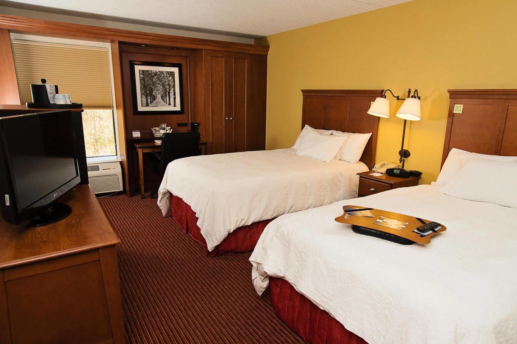 Hotel Hampton Airport Fair/expo Center Louisville